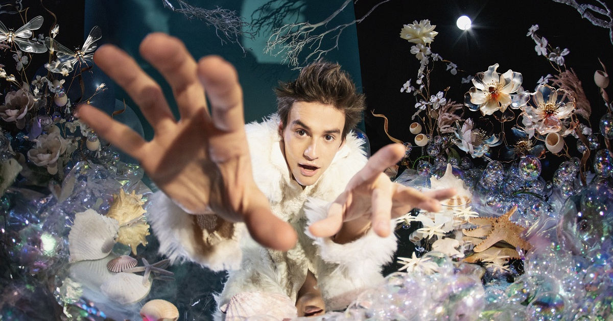 Ο Jacob Collier στο Δημοτικό Θέατρο Λυκαβηττού