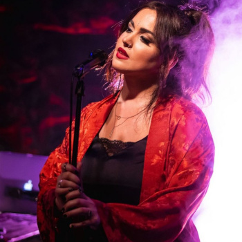 Η Ιωάννα Καβρουλάκη Live στο Σταυρό του Νότου